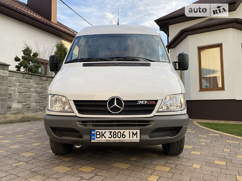 Грузовой фургон Mercedes-Benz Sprinter 2006 в Ровно