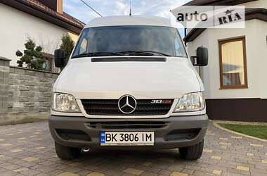 Вантажний фургон Mercedes-Benz Sprinter 2006 в Рівному