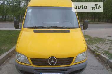 Вантажний фургон Mercedes-Benz Sprinter 2004 в Вінниці