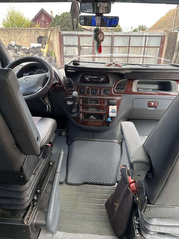 Микроавтобус Mercedes-Benz Sprinter 2001 в Белгороде-Днестровском