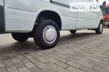 Грузовой фургон Mercedes-Benz Sprinter 2005 в Лубнах