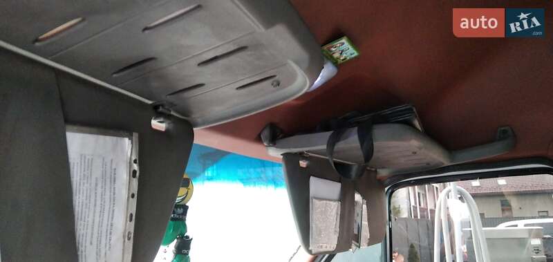 Другие автобусы Mercedes-Benz Sprinter 2005 в Драгобрате