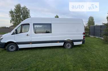 Грузопассажирский фургон Mercedes-Benz Sprinter 2015 в Камне-Каширском