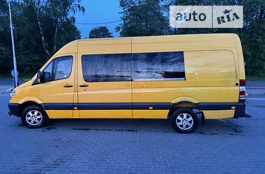 Вантажопасажирський фургон Mercedes-Benz Sprinter 2012 в Долині