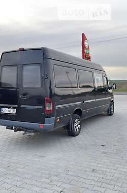 Микроавтобус Mercedes-Benz Sprinter 2005 в Новоселице