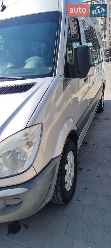 Микроавтобус Mercedes-Benz Sprinter 2012 в Житомире