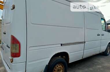 Грузовой фургон Mercedes-Benz Sprinter 2005 в Луцке