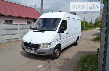 Вантажний фургон Mercedes-Benz Sprinter 2000 в Житомирі