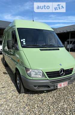 Грузовой фургон Mercedes-Benz Sprinter 2001 в Снятине