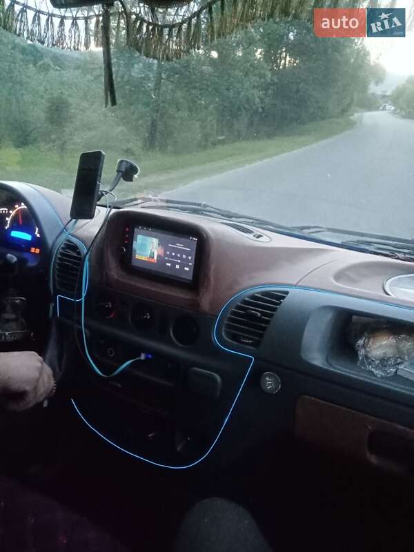 Мікроавтобус Mercedes-Benz Sprinter 2005 в Тячеві фото 10 Мікроавтобус Mercedes-Benz Sprinter 2005 в Тячеві