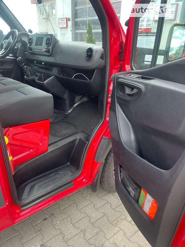 Вантажний фургон Mercedes-Benz Sprinter 2019 в Снятині фото 26 Вантажний фургон Mercedes-Benz Sprinter 2019 в Снятині