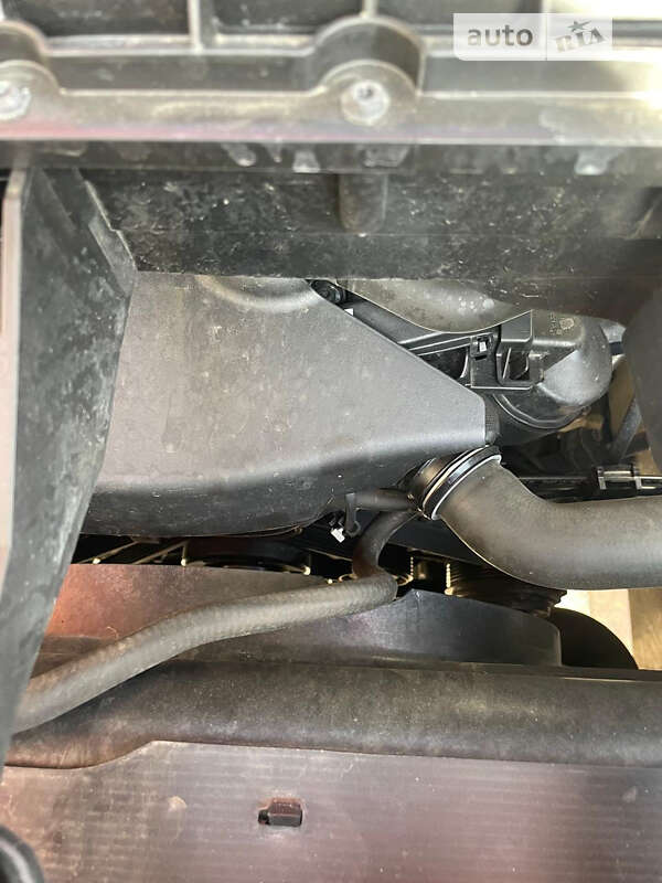 Вантажний фургон Mercedes-Benz Sprinter 2019 в Снятині фото 100 Вантажний фургон Mercedes-Benz Sprinter 2019 в Снятині