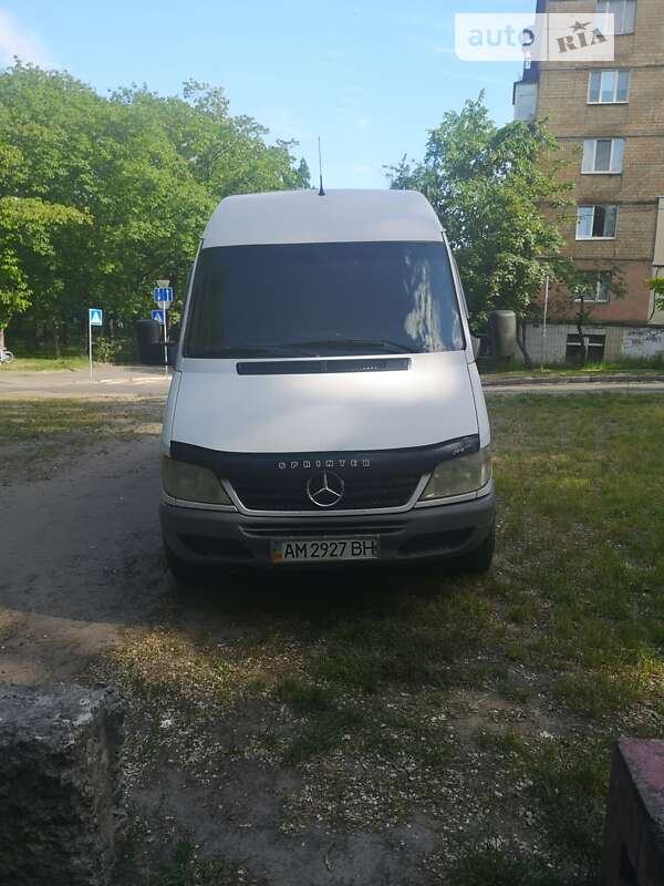 Mercedes-Benz Sprinter 2006