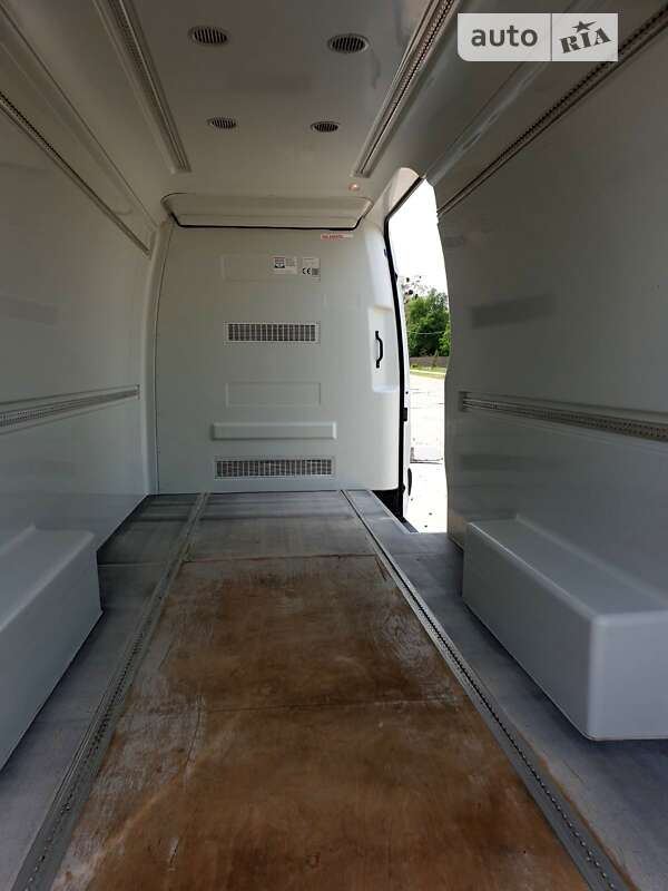 Грузовой фургон Mercedes-Benz Sprinter 2019 в Новомиргороде