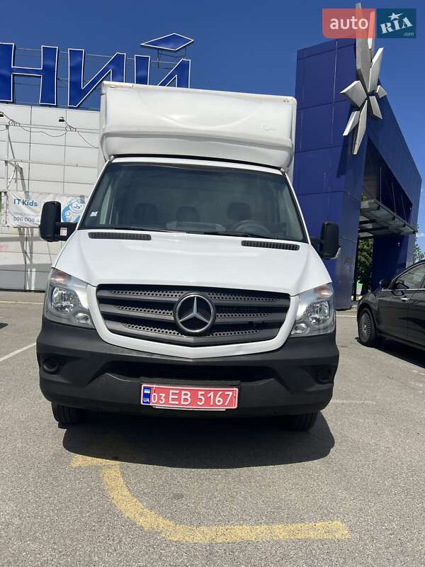 Вантажний фургон Mercedes-Benz Sprinter 2016 в Києві