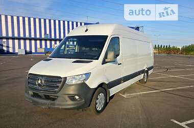 Вантажний фургон Mercedes-Benz Sprinter 2019 в Рівному