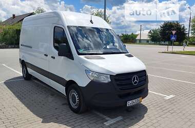 Вантажний фургон Mercedes-Benz Sprinter 2023 в Івано-Франківську