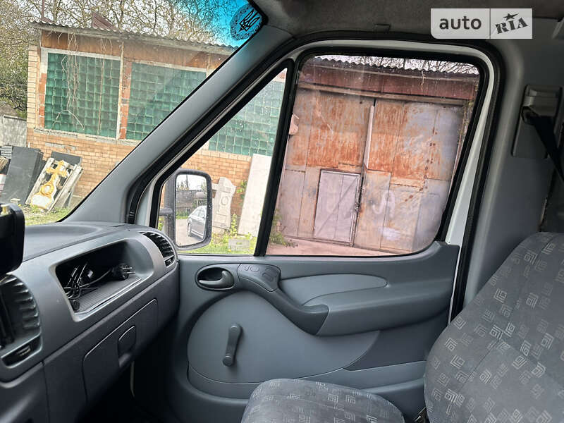 Грузовой фургон Mercedes-Benz Sprinter 2003 в Хмельницком