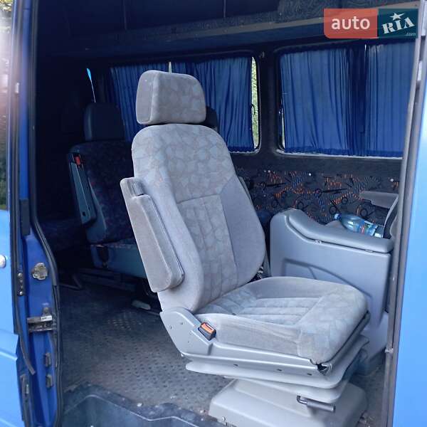 Мікроавтобус Mercedes-Benz Sprinter 1998 в Кам'янському