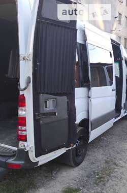 Микроавтобус Mercedes-Benz Sprinter 2012 в 