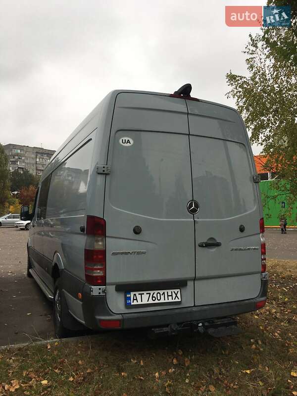 Микроавтобус Mercedes-Benz Sprinter 2013 в Ровно фото 8 Микроавтобус Mercedes-Benz Sprinter 2013 в Ровно