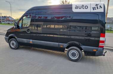 Грузовой фургон Mercedes-Benz Sprinter 2011 в Нововолынске