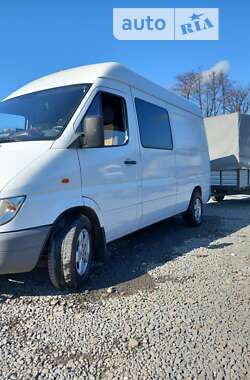 Вантажний фургон Mercedes-Benz Sprinter 2002 в Болехові