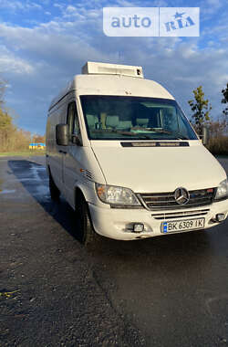 Рефрижератор Mercedes-Benz Sprinter 2004 в Кореці