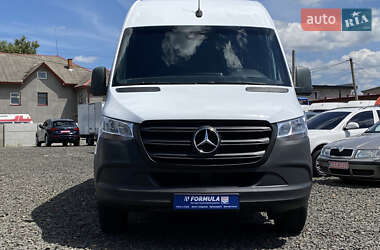 Вантажний фургон Mercedes-Benz Sprinter 2019 в Нововолинську