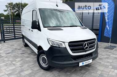 Вантажний фургон Mercedes-Benz Sprinter 2019 в Рівному