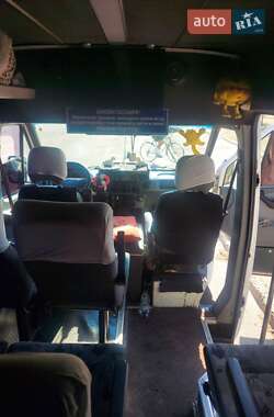 Другие автобусы Mercedes-Benz Sprinter 2002 в 