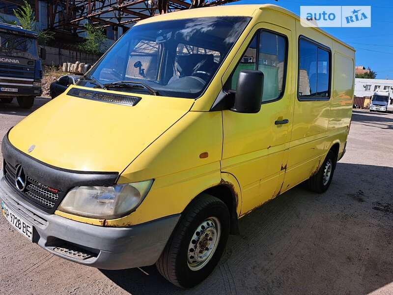 Микроавтобус Mercedes-Benz Sprinter 2000 в Запорожье фото 3 Микроавтобус Mercedes-Benz Sprinter 2000 в Запорожье