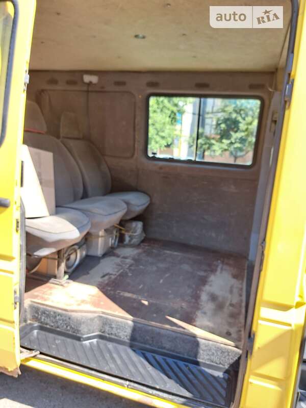 Микроавтобус Mercedes-Benz Sprinter 2000 в Запорожье фото 11 Микроавтобус Mercedes-Benz Sprinter 2000 в Запорожье