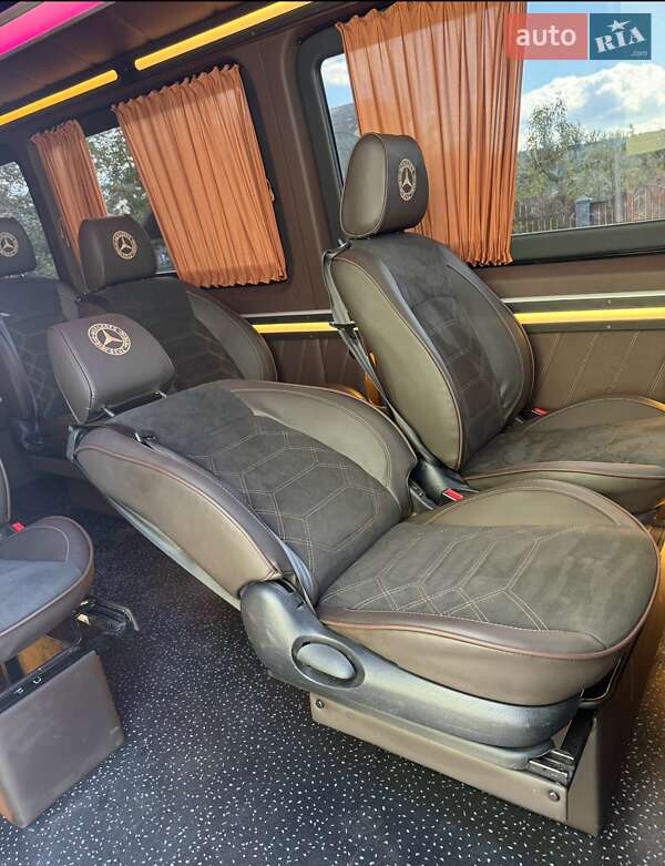 Микроавтобус Mercedes-Benz Sprinter 2017 в Дрогобыче