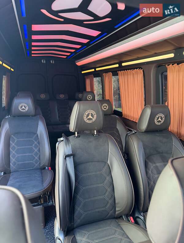Микроавтобус Mercedes-Benz Sprinter 2017 в Дрогобыче