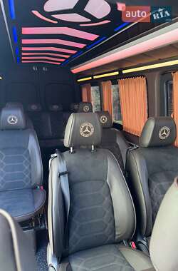 Мікроавтобус Mercedes-Benz Sprinter 2017 в Дрогобичі