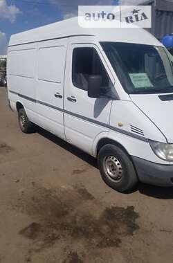 Грузовой фургон Mercedes-Benz Sprinter 2004 в Николаеве