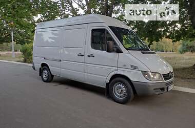 Грузовой фургон Mercedes-Benz Sprinter 2006 в Ровно