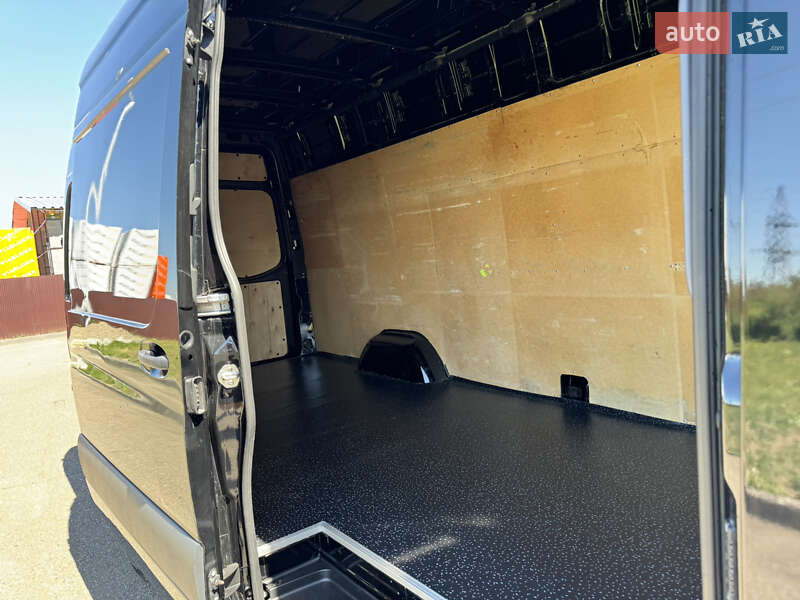 Грузовой фургон Mercedes-Benz Sprinter 2019 в Виноградове фото 3 Грузовой фургон Mercedes-Benz Sprinter 2019 в Виноградове