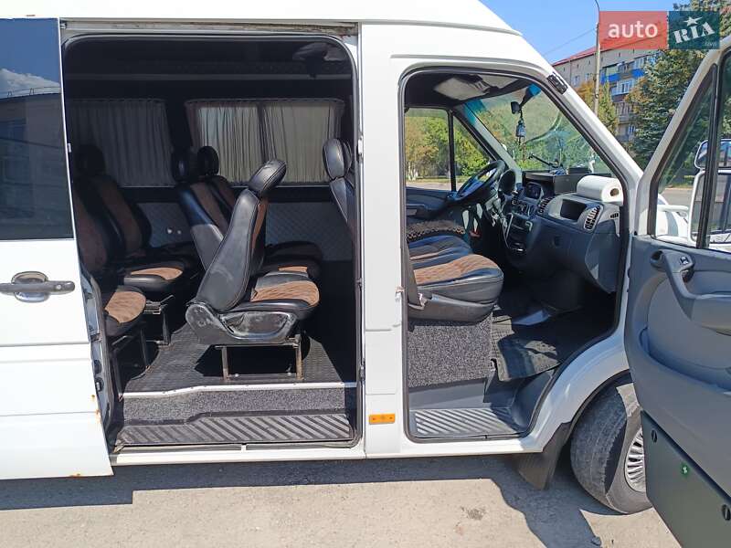 Другие грузовики Mercedes-Benz Sprinter 2005 в Городке