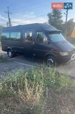 Городской автобус Mercedes-Benz Sprinter 1999 в Кривом Роге