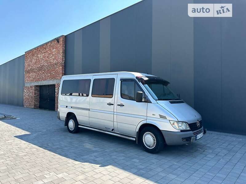 Микроавтобус Mercedes-Benz Sprinter 2004 в Хмельницком фото 4 Микроавтобус Mercedes-Benz Sprinter 2004 в Хмельницком