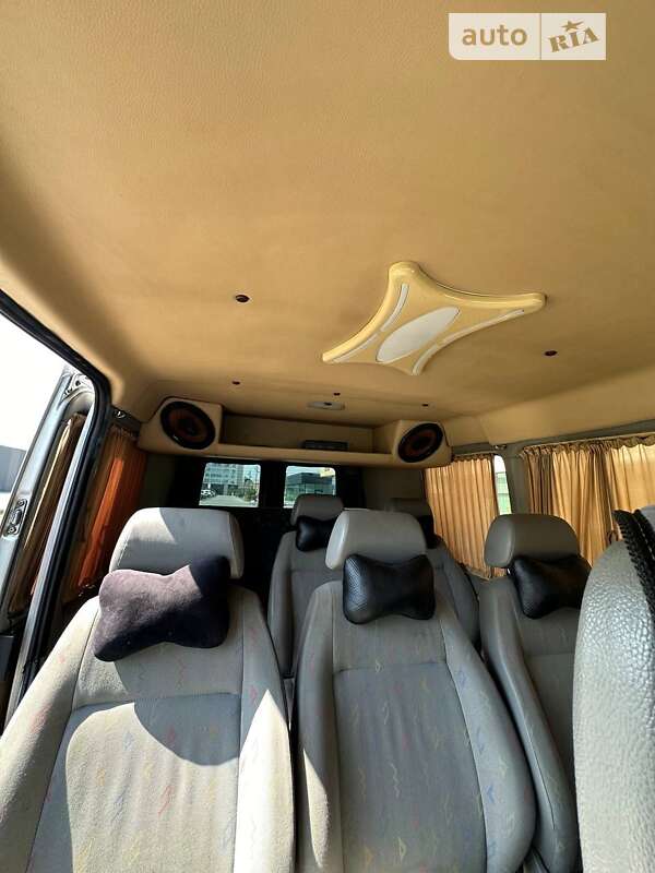 Микроавтобус Mercedes-Benz Sprinter 2004 в Хмельницком фото 22 Микроавтобус Mercedes-Benz Sprinter 2004 в Хмельницком