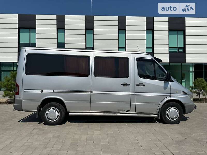 Микроавтобус Mercedes-Benz Sprinter 2004 в Хмельницком фото 24 Микроавтобус Mercedes-Benz Sprinter 2004 в Хмельницком