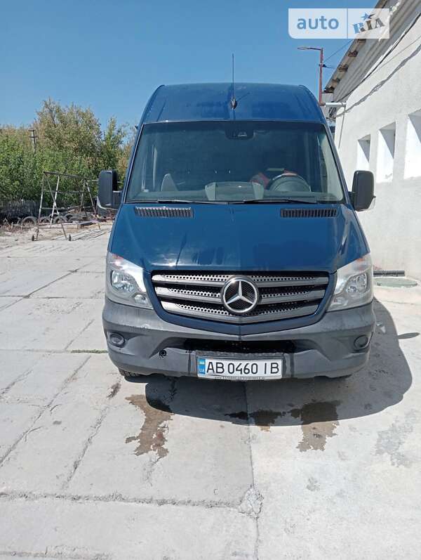 Грузовой фургон Mercedes-Benz Sprinter 2015 в Песчанке