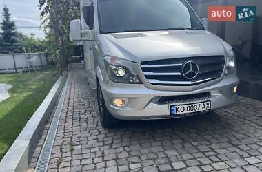 Автовоз Mercedes-Benz Sprinter 2017 в Мукачево