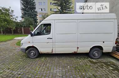 Грузовой фургон Mercedes-Benz Sprinter 1998 в Дрогобыче