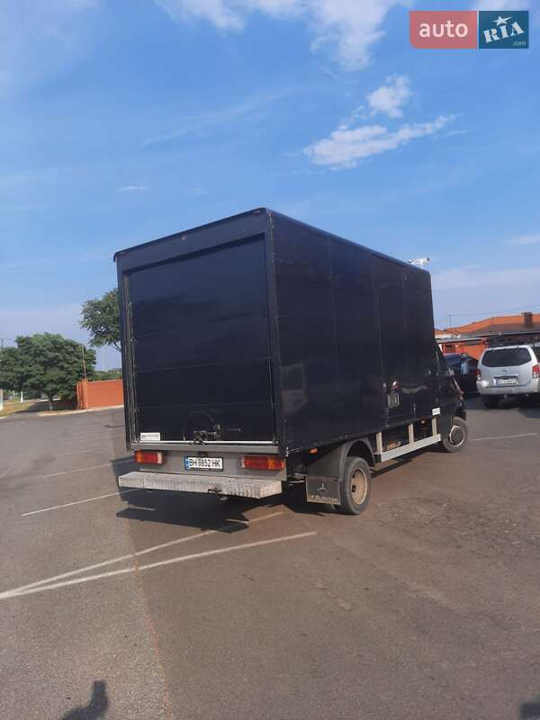 Вантажний фургон Mercedes-Benz Sprinter 2003 в Одесі