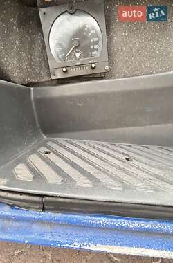 Микроавтобус Mercedes-Benz Sprinter 2002 в 