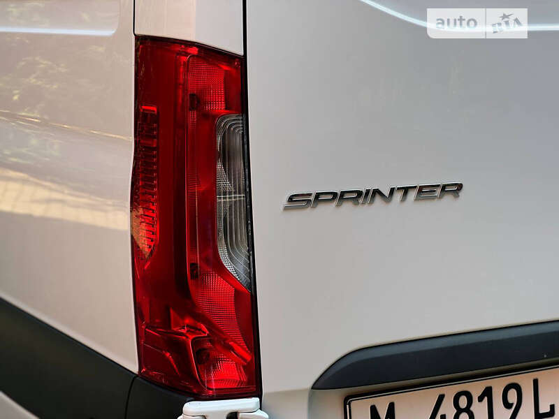 Грузовой фургон Mercedes-Benz Sprinter 2023 в Виннице